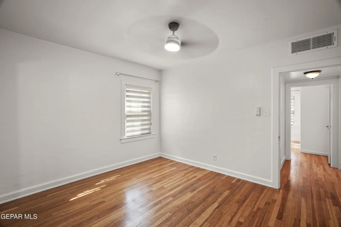 Photo of 1019 KELLY Way