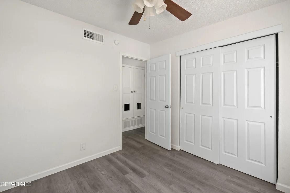 Photo of 10452 OMEGA Circle