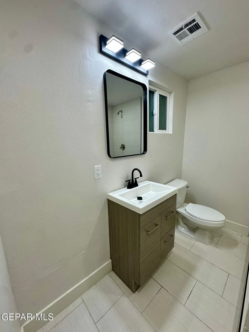 Photo of 8045 GILBERT Drive