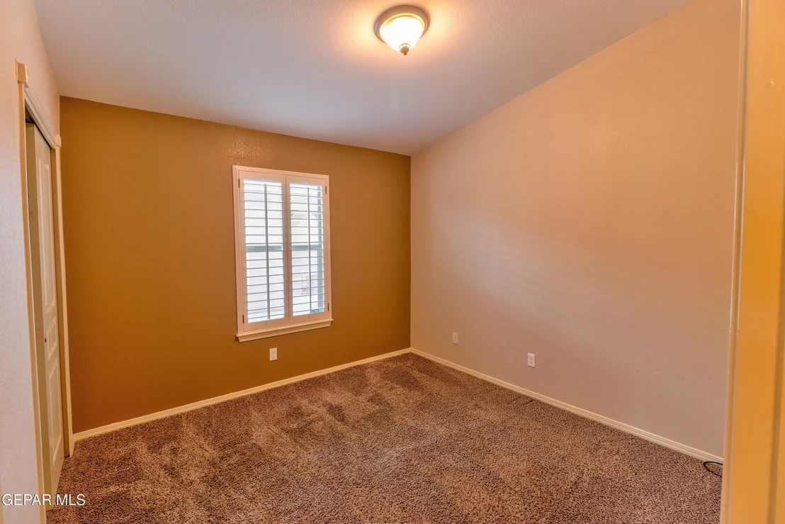 Photo of 3017 WOODHEAD