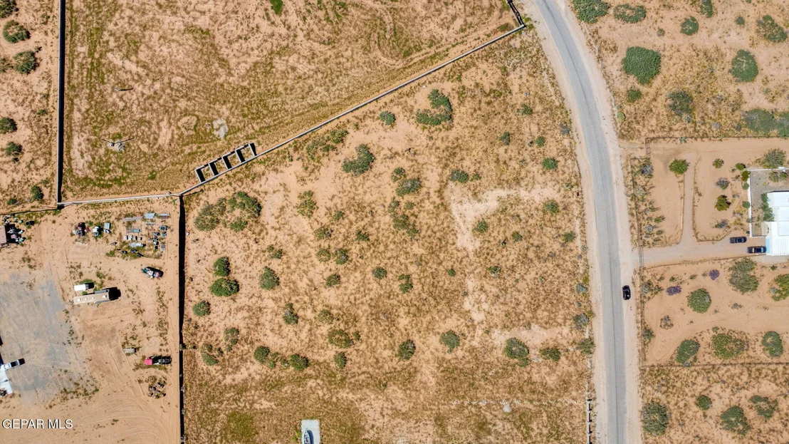 Photo of 14102 Bradley Road