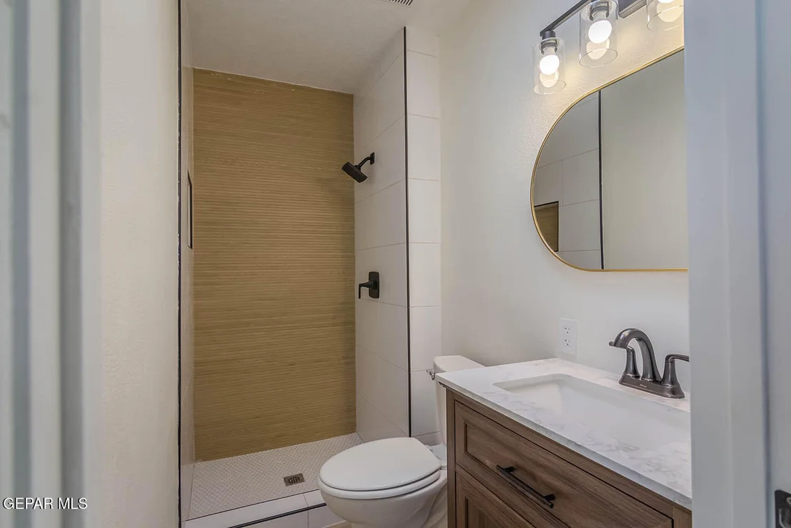Photo of 2820 BEACHCOMBER Drive