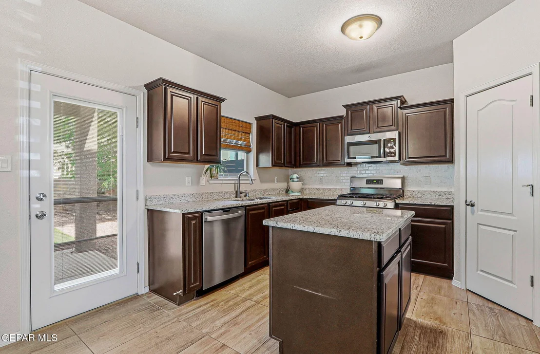 Photo of 11340 Bar Ranch Court