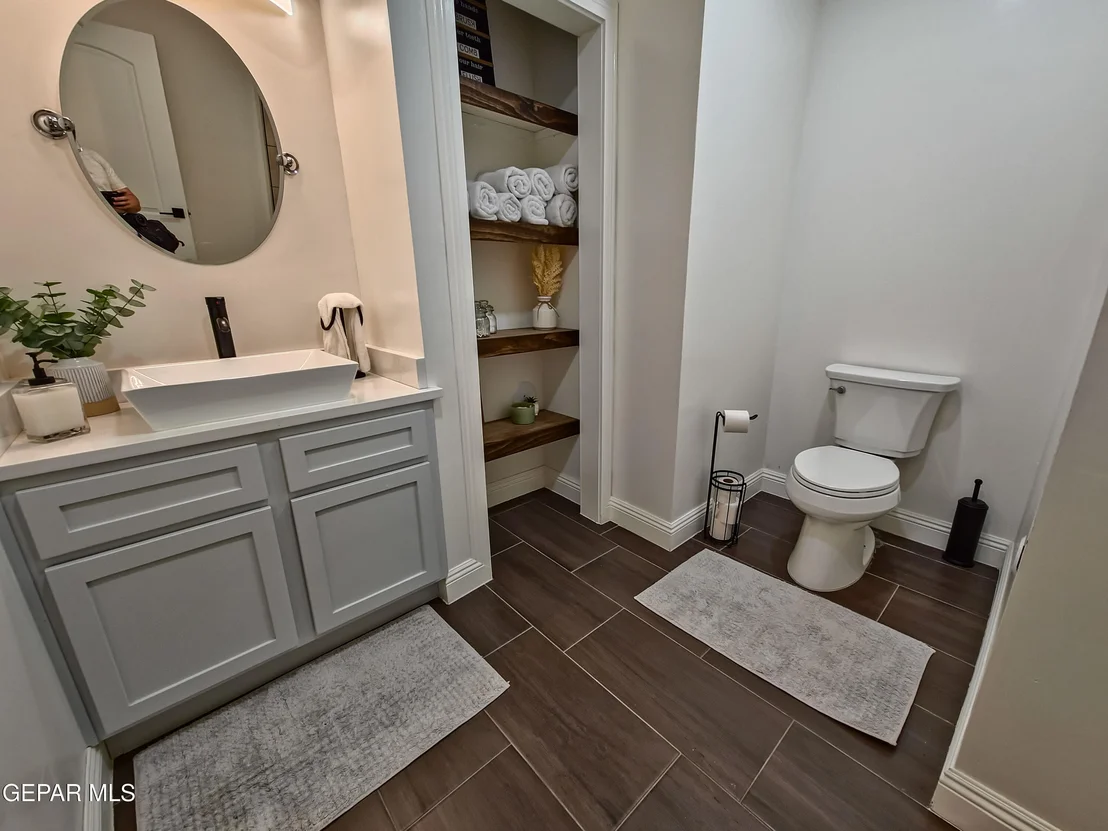 Photo of 7321 CUBA Drive