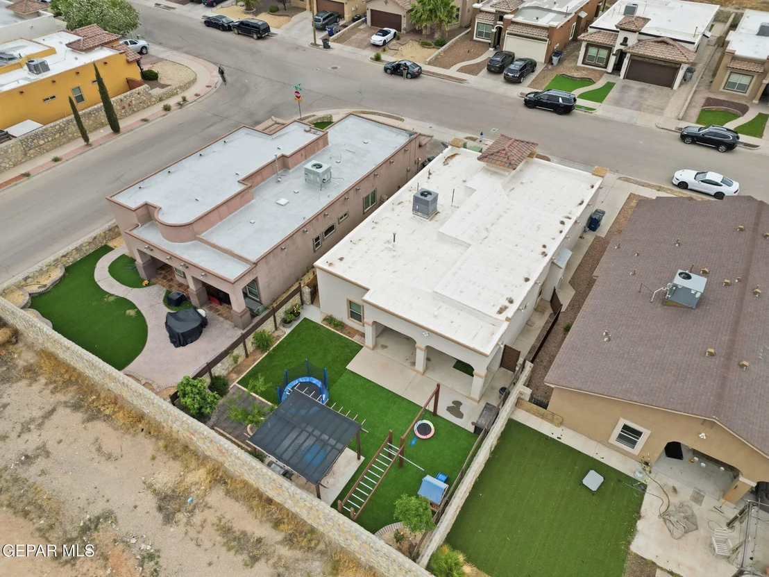 Photo of 14213 FABLED POINT Avenue