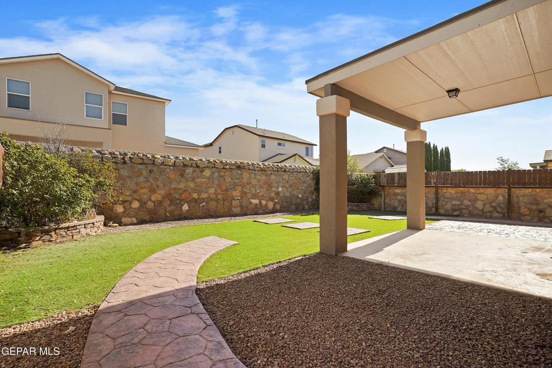 Photo of 6933 COPPER TOWN Drive