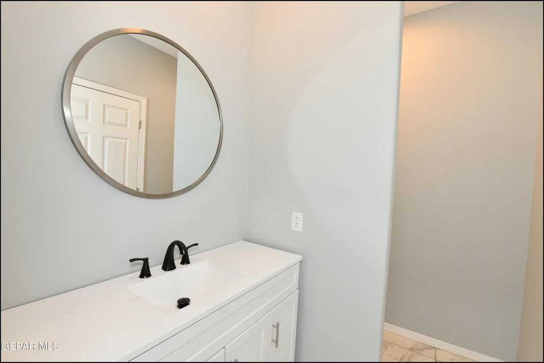 Photo of 1017 Ojinaga Road