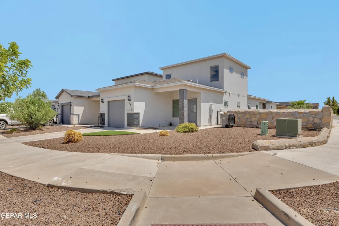 Photo of 1076 Haper Court