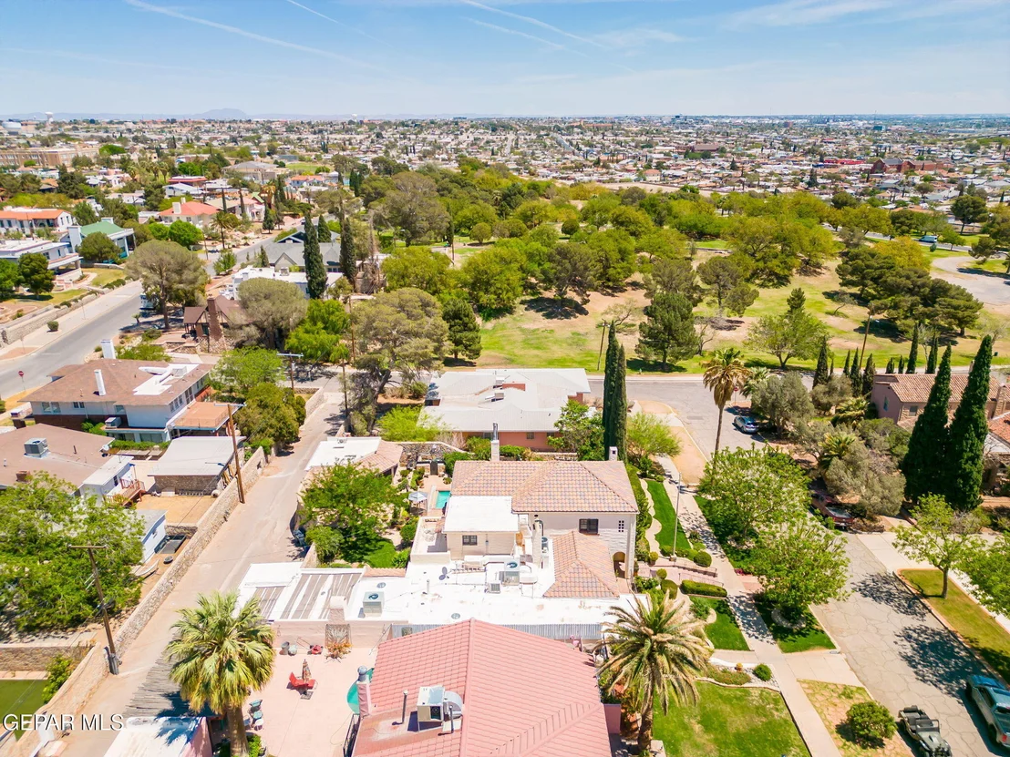 Photo of 3009 SILVER Avenue