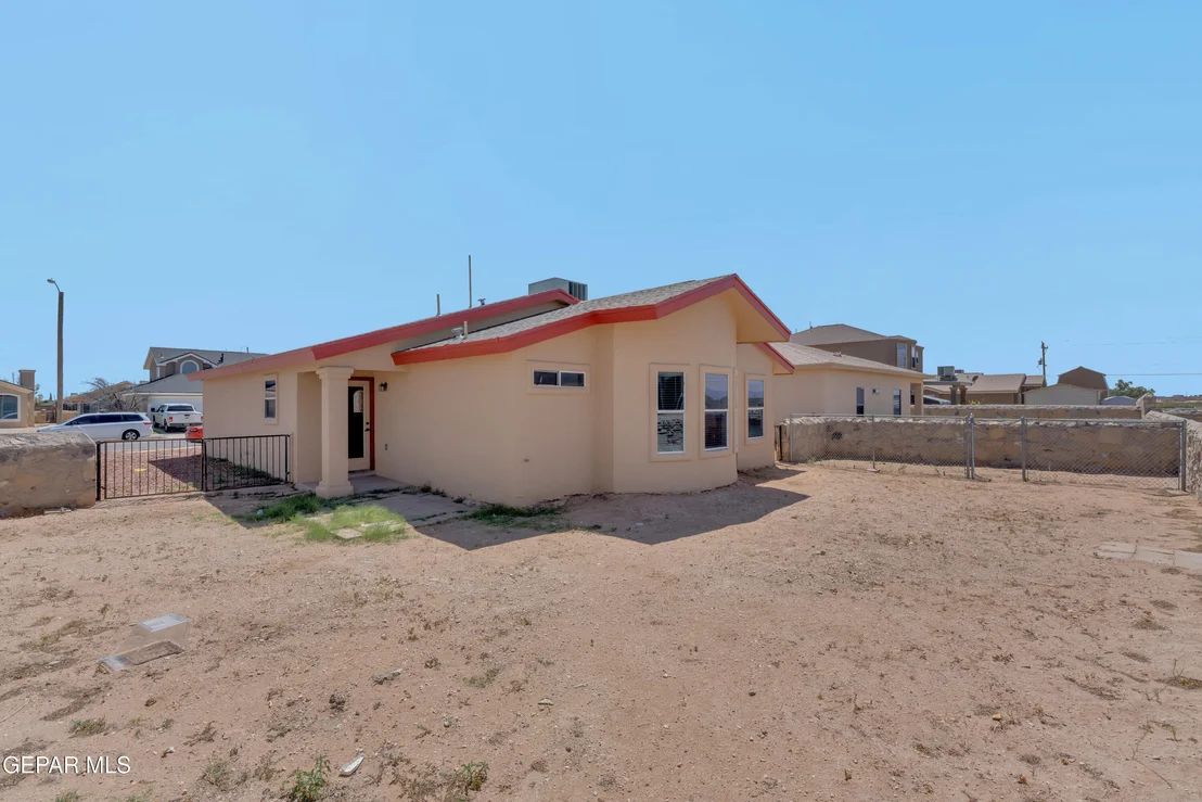 Photo of 14717 Sand Gate Drive