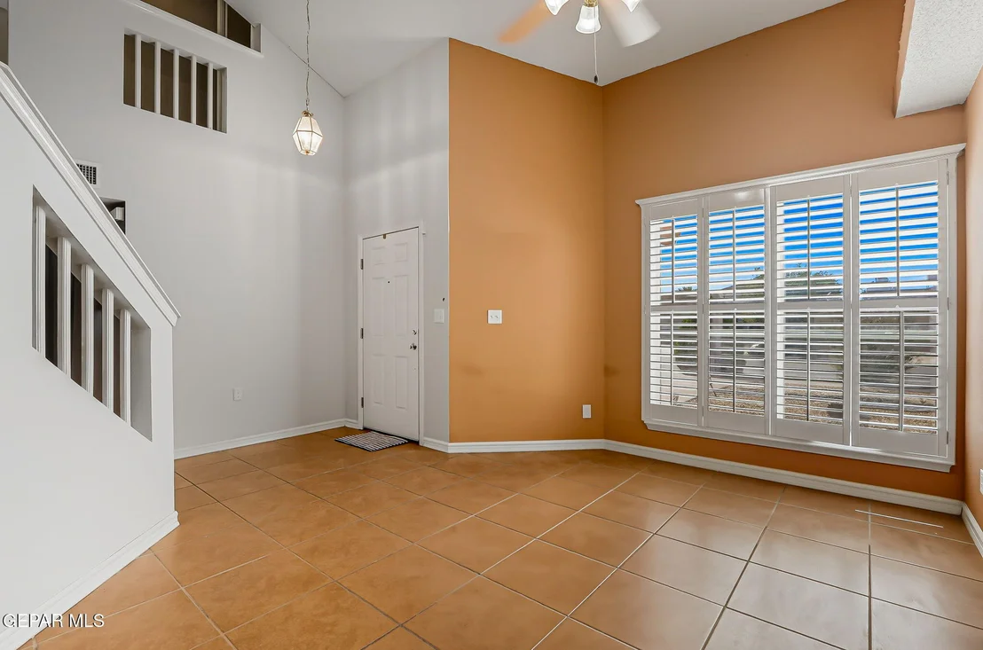 Photo of 6108 River Park Place