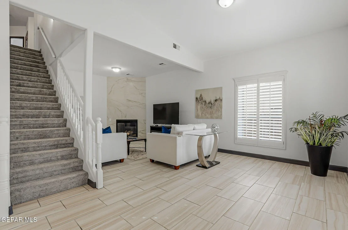 Photo of 6036 Oleaster Drive