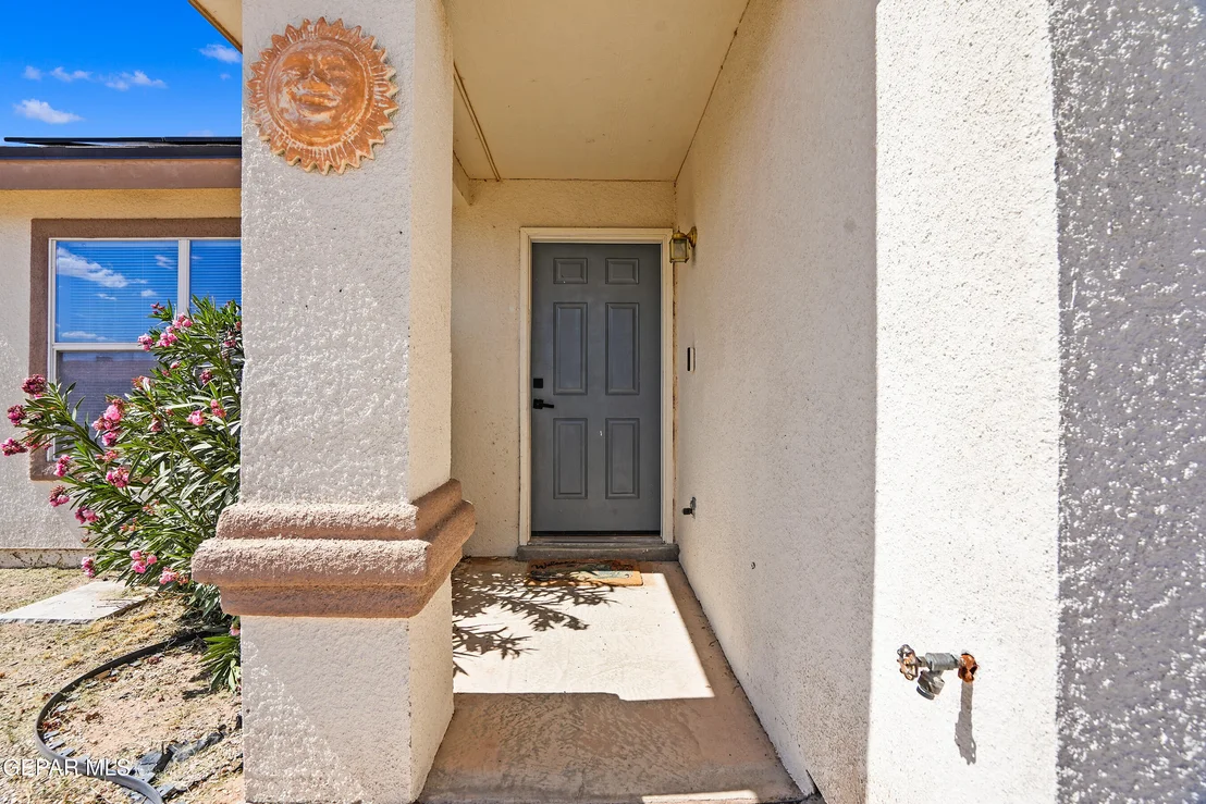 Photo of 7365 MESQUITE FLOR Drive