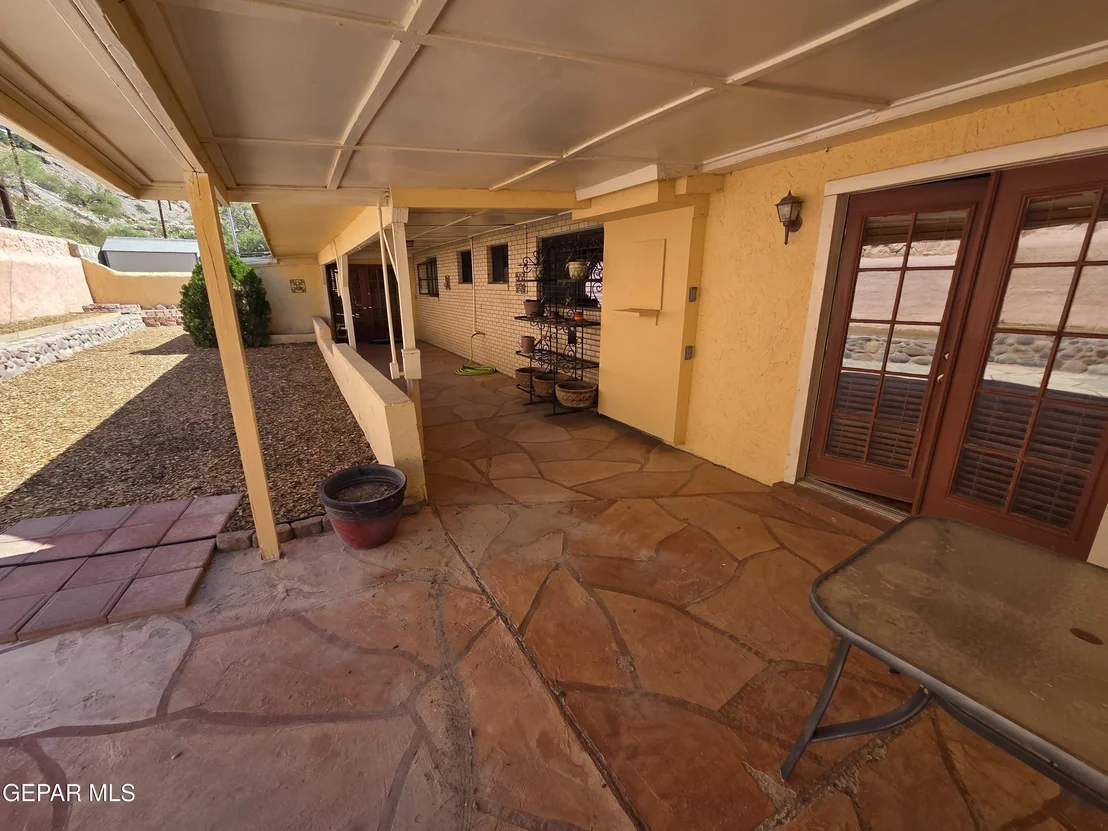 Photo of 4249 CANTERBURY Drive