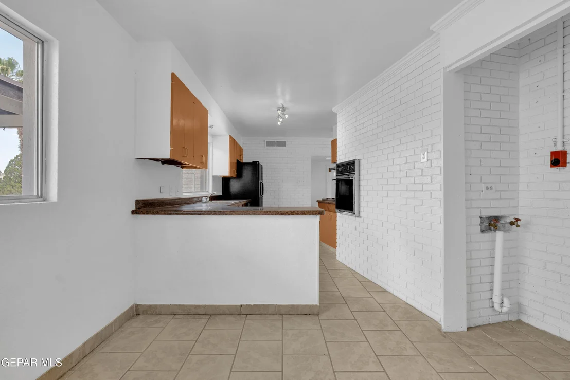 Photo of 6033 Isabella Drive