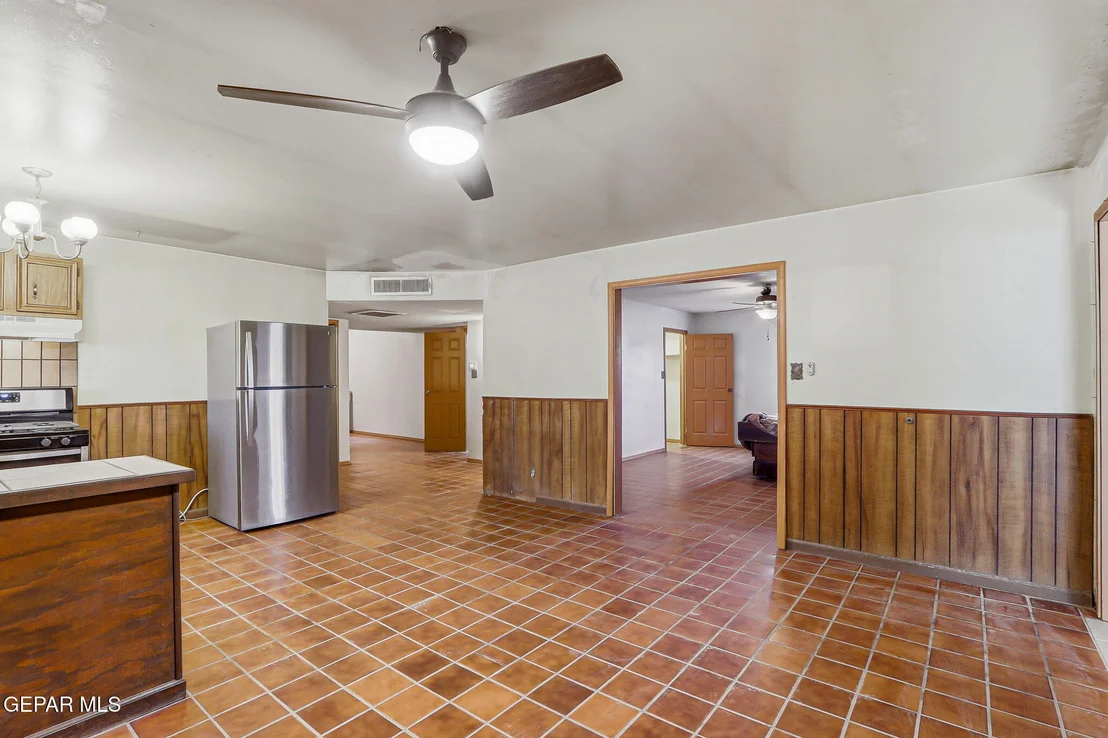 Photo of 762 DELHI Drive