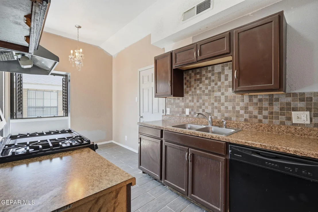Photo of 11837 LEWIS LEE Court