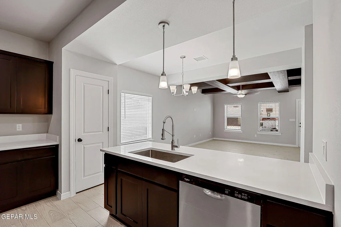 Photo of 3732 Model Lane