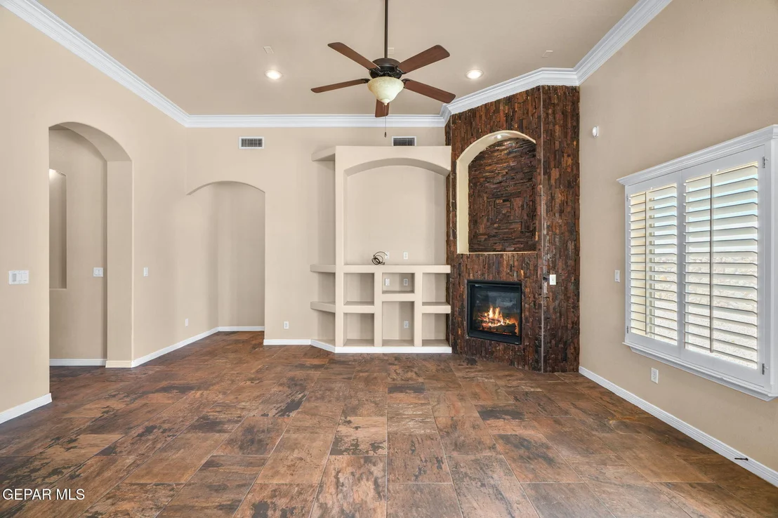 Photo of 14008 SANDY POINT Lane