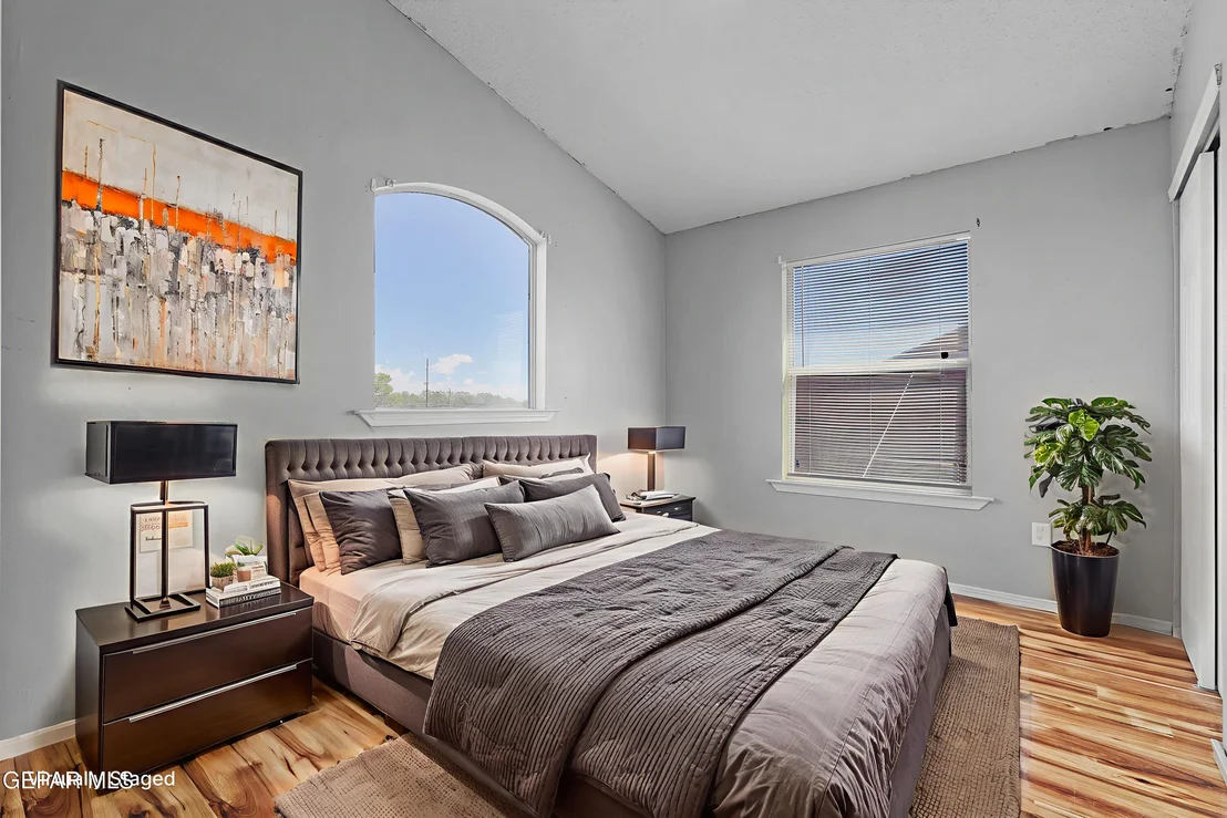 Photo of 10400 MACKENZIE ANN Place