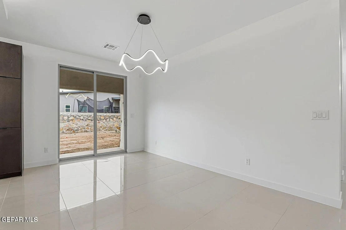 Photo of 929 ADA Lane