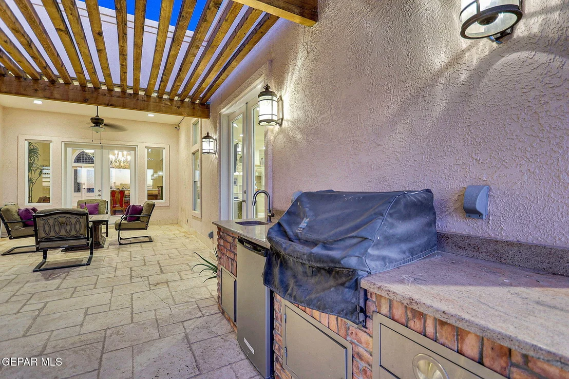 Photo of 5567 Buckley Drive