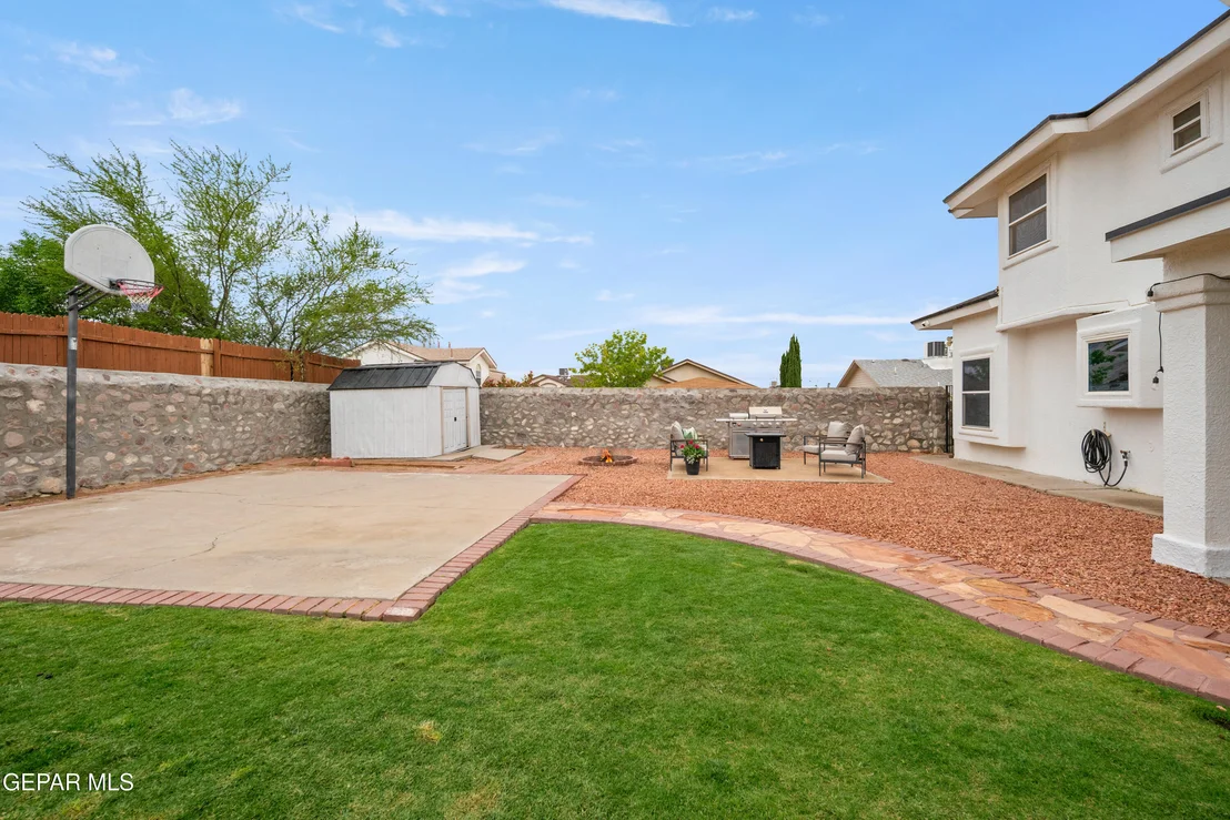 Photo of 7050 BLACK RIDGE Drive