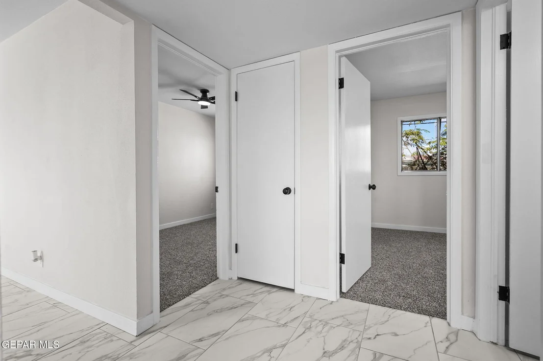 Photo of 4947 AIKEN Lane