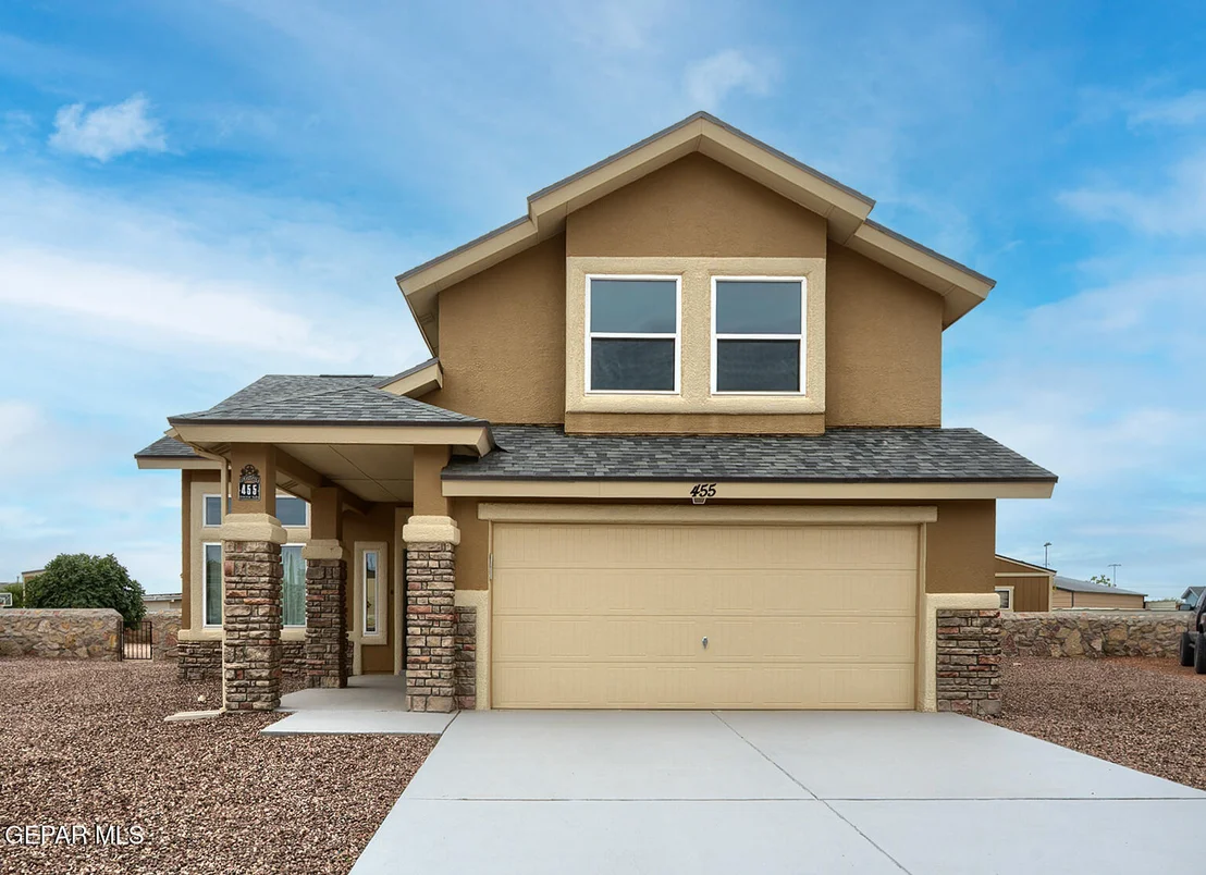 Photo of 455 Shadow Glen Court