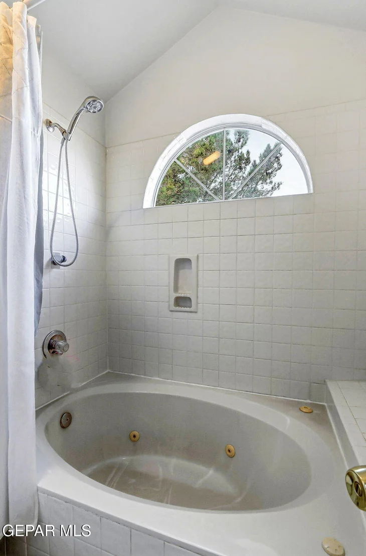 Photo of 390 BRILL Circle
