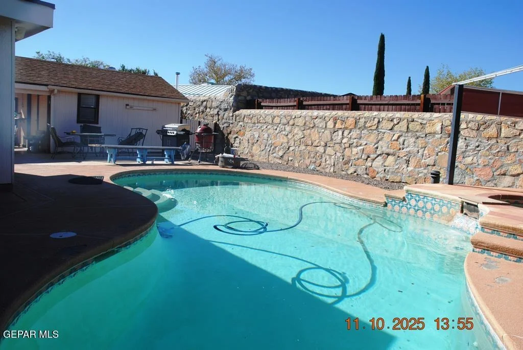 Photo of 5851 Devontry Drive