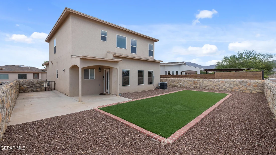 Photo of 5975 REDSTONE RIM Drive