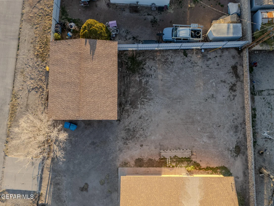 Photo of 11640 Peters Road