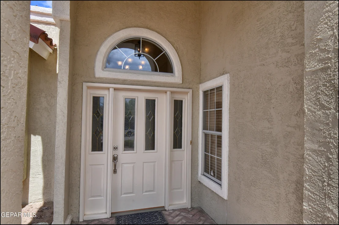 Photo of 7653 DIANJOU Drive