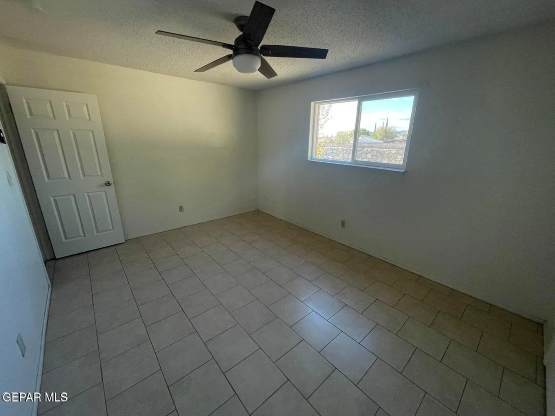 Photo of Unit AB at 2901 Beachcomber Drive