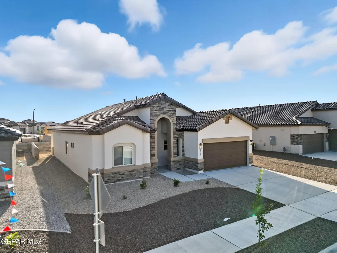 Photo of 917 Pettus Place
