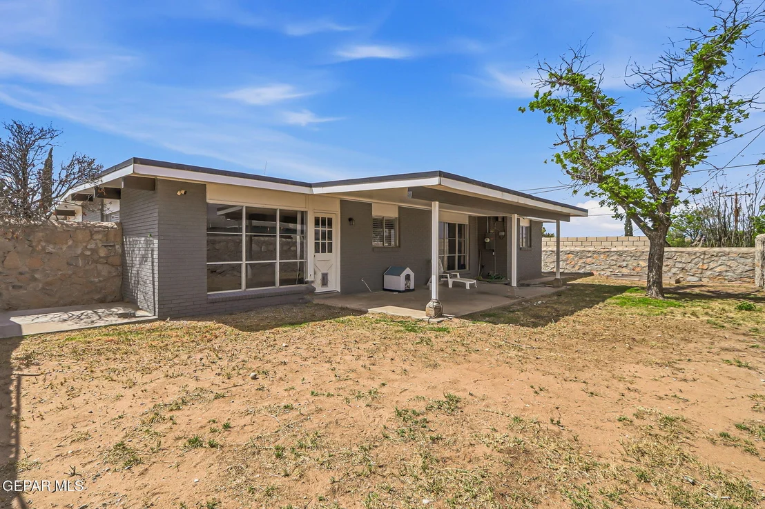 Photo of 313 MARDI GRAS Drive