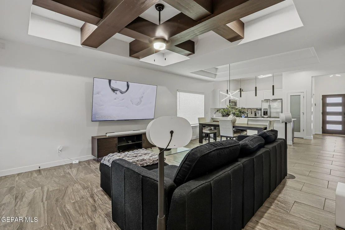 Photo of 7404 NORTE VALLEY Lane