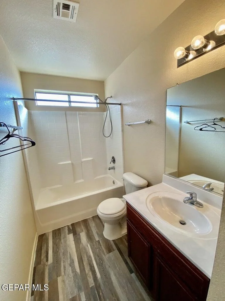 Photo of 6941 Jericho Tree Drive