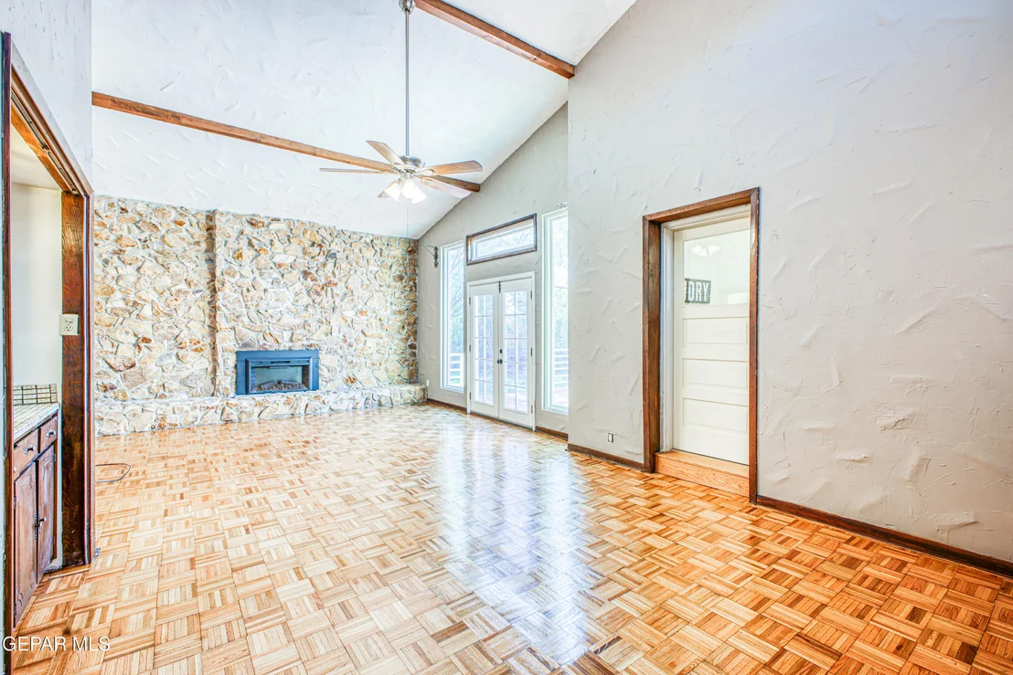 Photo of 820 Galloway Drive