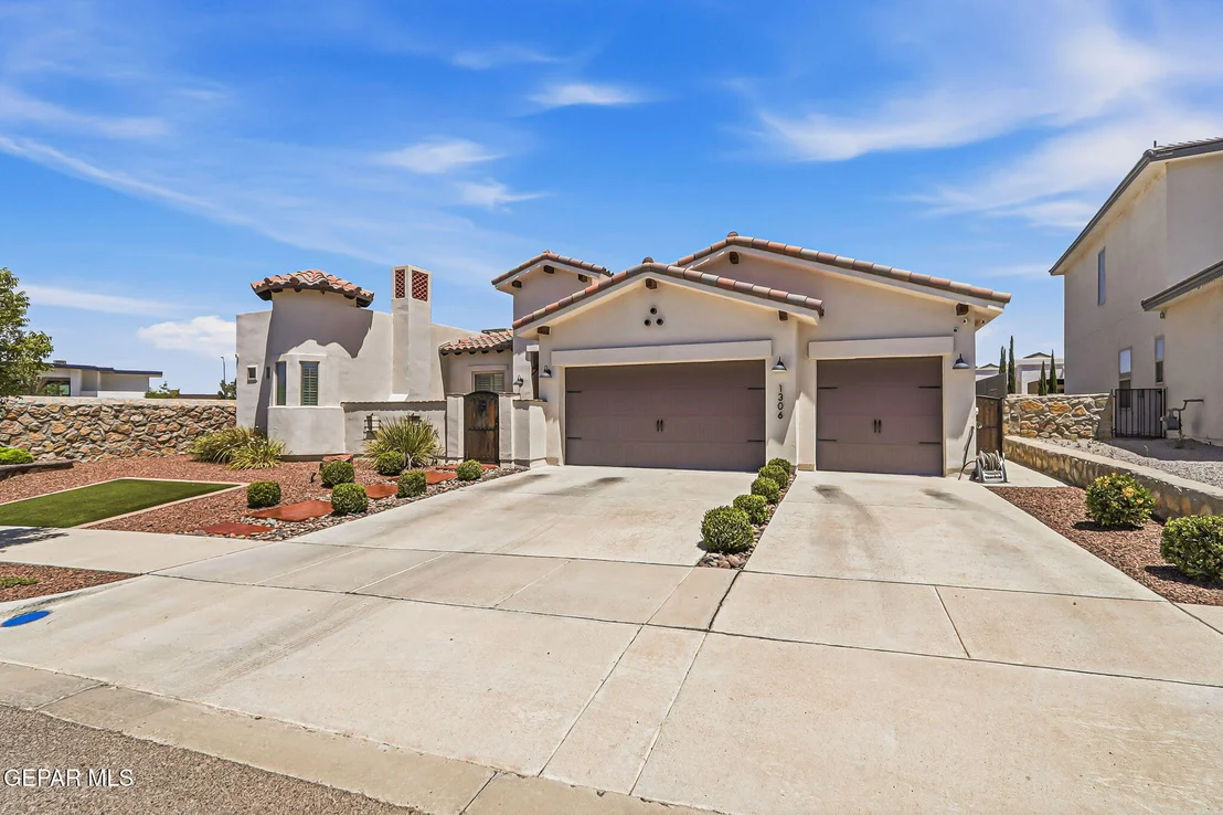 Photo of 1306 Desert Sky Place