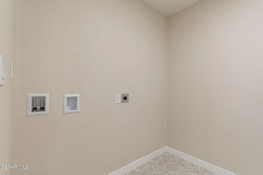 Photo of 3203 Shetland Road