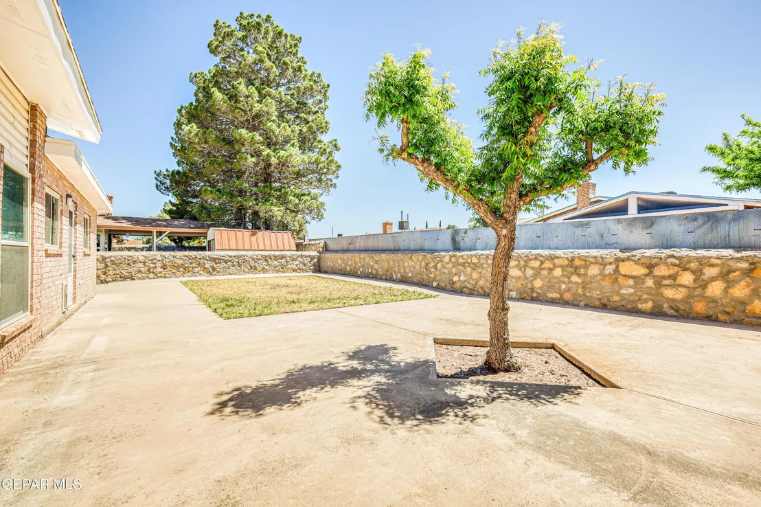 Photo of 11036 SAM SNEAD Drive