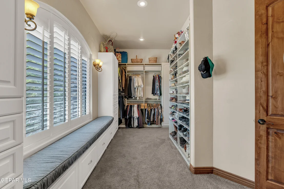 Photo of 6263 FRANKLIN HAWK Avenue