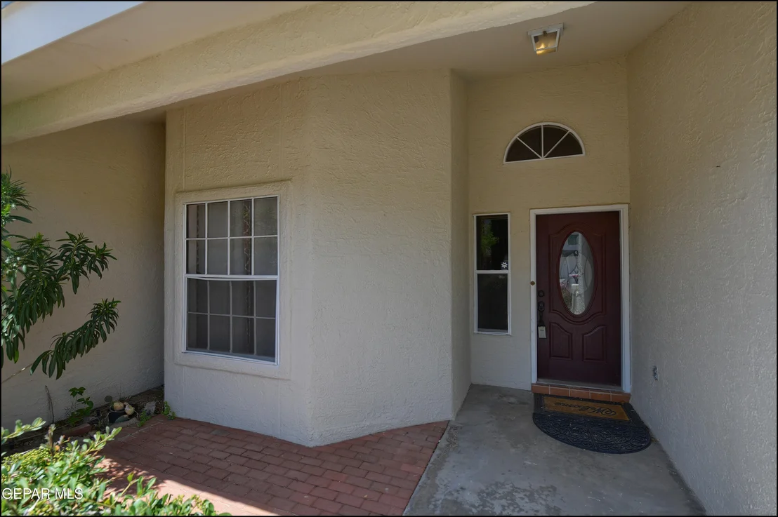 Photo of 829 DULCE TIERRA Drive