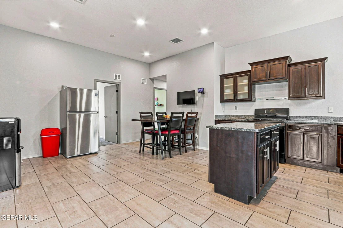 Photo of 312 VILLAS DEL ESTE