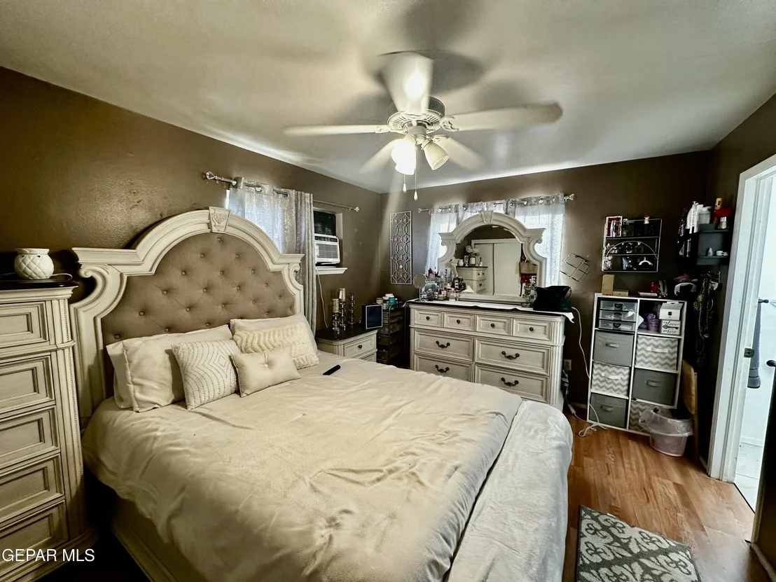 Photo of 2629 Prestwick Road