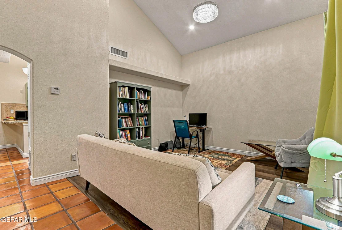 Photo of 6429 FRANKLIN RIDGE Drive