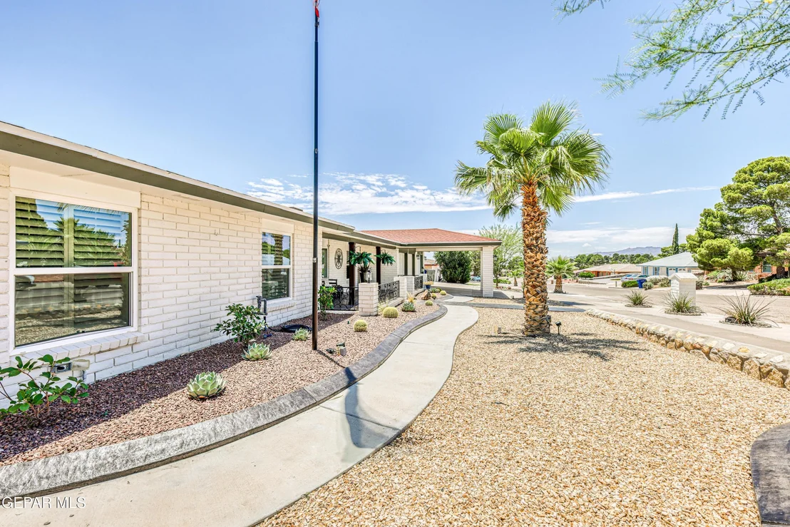 Photo of 10528 Ashridge Drive