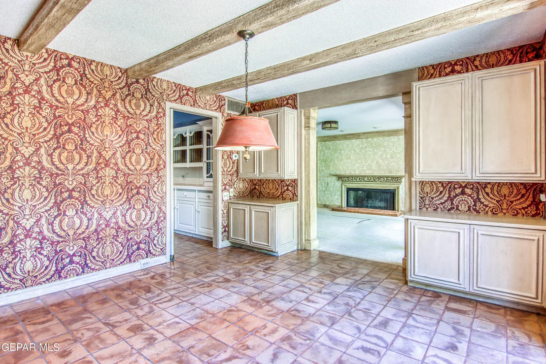 Photo of 6041 TORREY PINES Drive